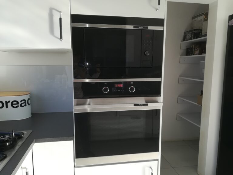 Piekarnik i mikrofalówka